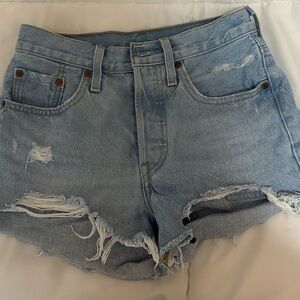 Levis 501 Shorts, Size W24, Light Wash